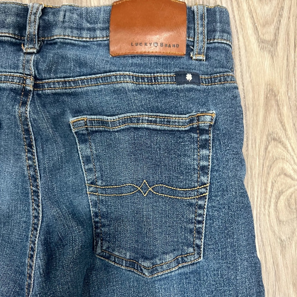 Lucky Brand Classic Straight Leg Medium Wash Denim Jeans 12 Adjustable Waist - Picture 9 of 9